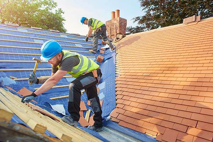 DB3RoofingHome-823328086 Roof Ventilation – Why do you need it?
The Importance of Proper Roof Ventilation